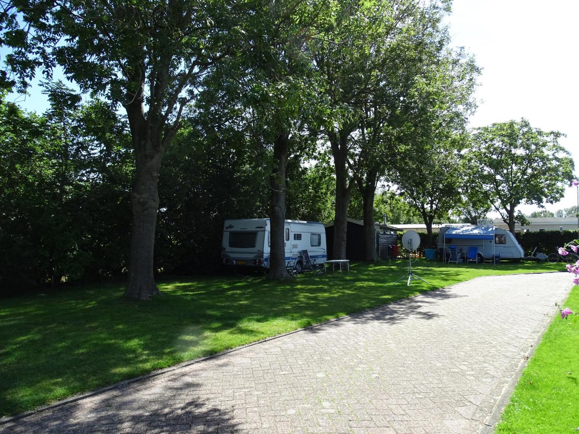 מלון Warmond Camping De Hof Van Eeden מראה חיצוני תמונה